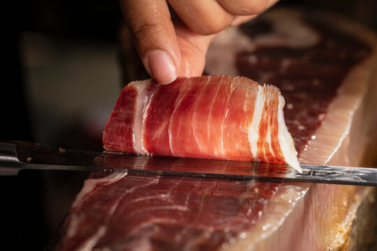 Corte artesanal de jam&oacute;n para eventos Sabor Alegre